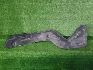 Фото запчасти защита горловины топливного бака Toyota Ipsum 2001 Б/У запчасть Запчасть защита горловины топливного бака Toyota Ipsum 2001