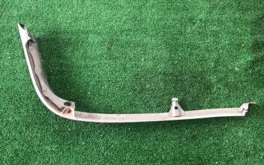 Фото запчасти планка под фары правая Toyota MARK II 1989 Б/У запчасть Запчасть планка под фары правая Toyota MARK II 1989