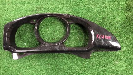 Запчасть консоль панели приборов Toyota Kluger V 2002