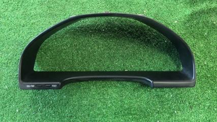 Запчасть консоль панели приборов Toyota Progres 2000