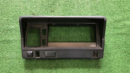 Запчасть консоль панели приборов Toyota Toyoace 1992