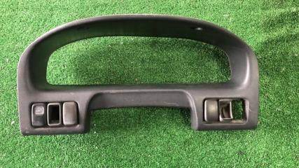 Запчасть консоль панели приборов Mazda Bongo Friendee 1998