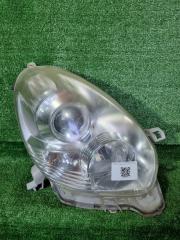 Фото запчасти фара передняя правая Toyota Passo 2010 контрактная запчасть Запчасть фара передняя правая Toyota Passo 2010
