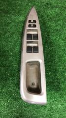 Запчасть блок управления стеклоподьемниками передний правый Toyota Ractis 2005