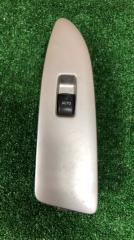 Фото запчасти блок управления стеклоподьемниками передний левый Toyota VOXY 2003 Б/У запчасть Запчасть блок управления стеклоподьемниками передний левый Toyota VOXY 2003