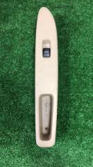 Фото запчасти блок управления стеклоподьемниками передний левый Toyota Ipsum 2001 Б/У запчасть Запчасть блок управления стеклоподьемниками передний левый Toyota Ipsum 2001