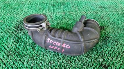 Запчасть патрубок воздушного фильтра Toyota Succeed 2006