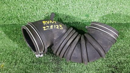 Запчасть патрубок воздушного фильтра Toyota Corolla RUNX 2003