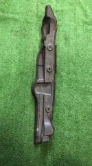 Фото запчасти пыльник крыла передний правый Toyota Prius 2010 контрактная запчасть Запчасть пыльник крыла передний правый Toyota Prius 2010