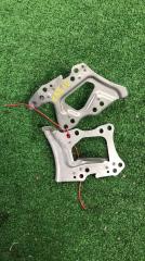 Запчасть крепление автомагнитолы Toyota WISH 2006