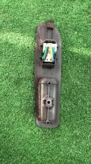 Запчасть блок управления стеклоподьемниками передний левый Toyota LITE ACE NOAH 1997