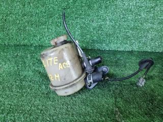 Запчасть бачок гур Toyota Town Ace 2015