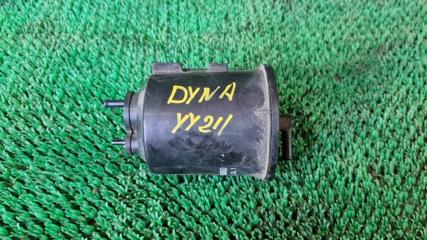 Запчасть фильтр паров топлива Toyota DYNA 2001