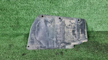 Запчасть защита двигателя правая Toyota Prius Alpha 2013