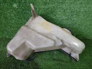 Фото запчасти бачок стеклоомывателя Toyota Century 1998 Б/У запчасть Запчасть бачок стеклоомывателя Toyota Century 1998