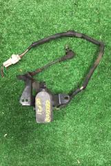 Фото запчасти датчик положения фар передний правый Toyota Celsior 1995 контрактная запчасть Запчасть датчик положения фар передний правый Toyota Celsior 1995