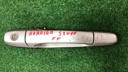 Запчасть ручка двери передняя правая Toyota Harrier 1999