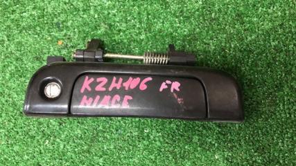 Запчасть ручка двери передняя правая Toyota Hiace 1998