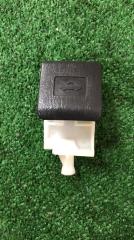 Запчасть ручка открывания капота Toyota Prius Alpha 2014