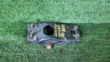 Запчасть крепление акпп Toyota Toyoace 2003