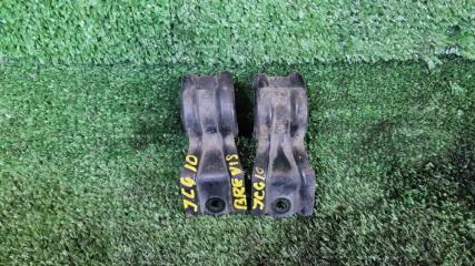 Запчасть крепление радиатора Toyota Brevis 2002