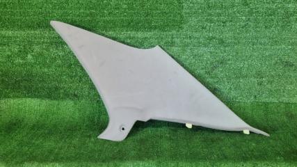 Фото запчасти накладка на стойку задняя правая Toyota Verossa 2001 контрактная запчасть Запчасть накладка на стойку задняя правая Toyota Verossa 2001