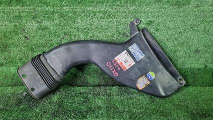 Фото запчасти воздухозаборник Toyota Verossa 2003 контрактная запчасть Запчасть воздухозаборник Toyota Verossa 2003