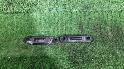 Запчасть ограничитель двери задний правый Toyota RAUM 1999