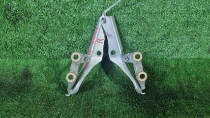 Запчасть петли капота Toyota Granvia 2001