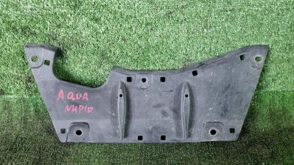 Фото запчасти защита бампера задняя Toyota AQUA 2010 контрактная запчасть Запчасть защита бампера задняя Toyota AQUA 2010