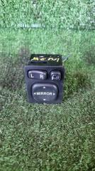 Фото запчасти блок управления зеркалами Toyota Ipsum 2005 контрактная запчасть Запчасть блок управления зеркалами Toyota Ipsum 2005