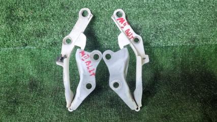 Запчасть петли капота Toyota MARK II Wagon BLIT 2004