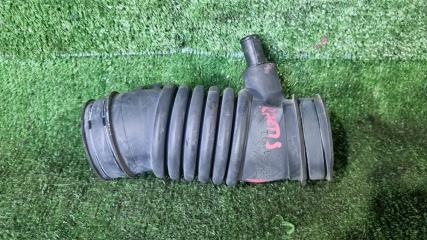 Запчасть патрубок воздушного фильтра Toyota Ractis 2011