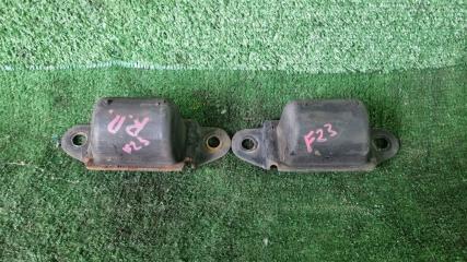 Отбойник рычага передний Nissan Atlas 1997