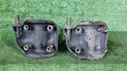 Стремянка рессоры задняя DYNA 1998 LY201 3L