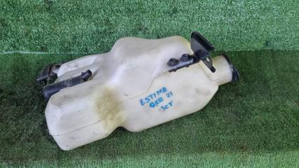 Запчасть бачок стеклоомывателя Toyota Estima 1996