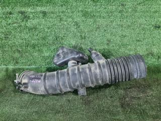 Запчасть патрубок воздушного фильтра Toyota MARK X 2005