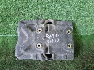 Запчасть крепление аккумулятора Toyota RAV-4 1997