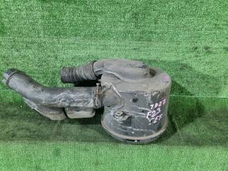 Запчасть корпус воздушного фильтра Nissan Atlas 1995