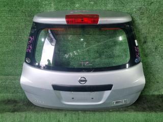 Запчасть дверь багажника Nissan AD 2010