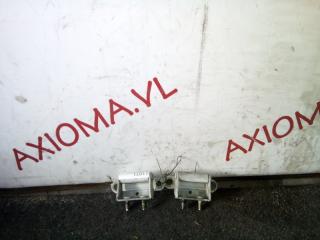Петли 5-й двери NISSAN CARAVAN VWME25 ZD30DD 90400VX20A 1 ракурс Петли 5-й двери NISSAN CARAVAN VWME25 ZD30DD 90400VX20A 1 ракурс