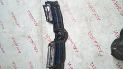 Решетка радиатора VOLKSWAGEN GOLF 1K1 AXW 1K08536779B9 2 ракурс
