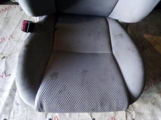 Сиденье левое переднее TOYOTA IST NCP65 1NZFE 7150252020, 7155163031 2 ракурс Сиденье левое переднее TOYOTA IST NCP65 1NZFE 7150252020, 7155163031 2 ракурс