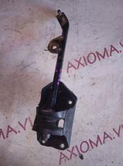 Реактивная тяга левая передняя SUZUKI EVERY DA62W K6A 4531165H01, 4532064H00 2 ракурс