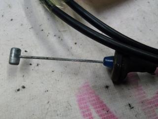 Тросик капота HONDA STEPWGN RF1 B20B 74130S47003ZA 3 ракурс