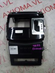Консоль магнитофона NISSAN ELGRAND TE52 QR25DE 682601JB0A 2 ракурс