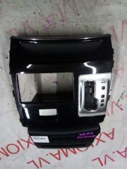 Консоль магнитофона NISSAN ELGRAND TE52 QR25DE 682601JB0A 3 ракурс