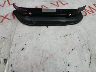 Порожек пластиковый левый передний MAZDA BONGO SSF8R RF S09168625A 3 ракурс