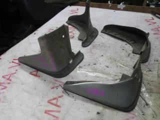 Брызговики комплект NISSAN LAUREL HC34 RB20E F385470T00, F385570T00, G881270T00, G881370T00 3 ракурс