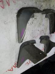 Брызговики комплект NISSAN LAUREL HC34 RB20E F385470T00, F385570T00, G881270T00, G881370T00 4 ракурс